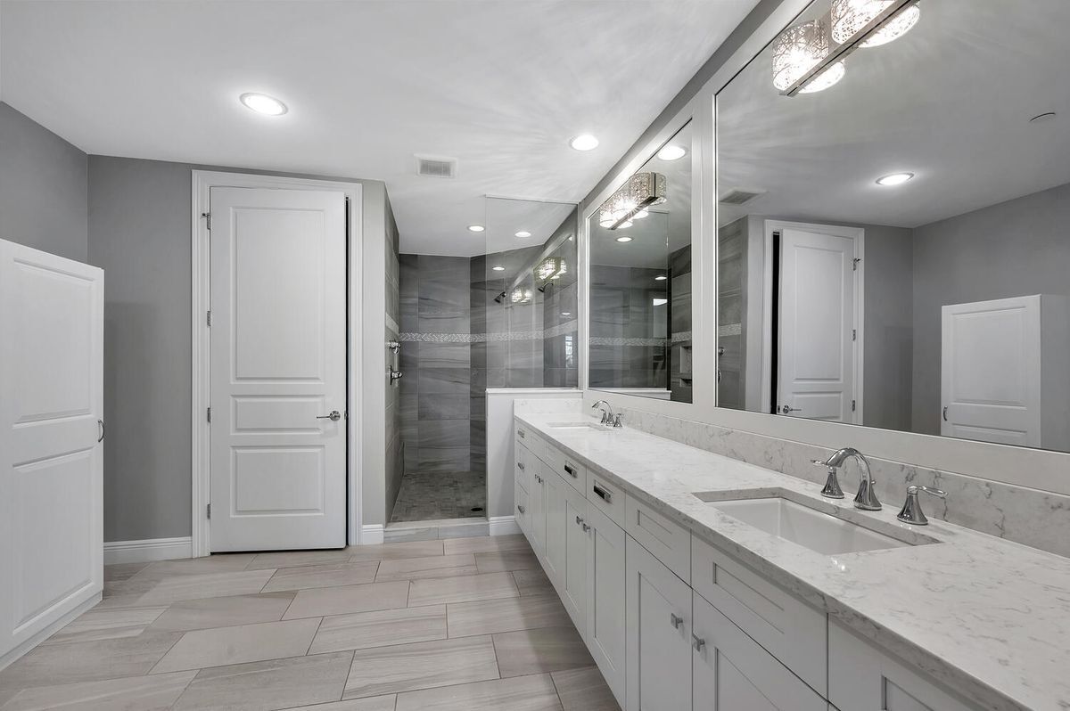 Building Photo - 16386 Viansa Wy