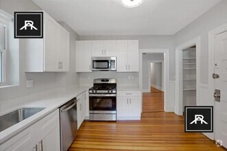 Building Photo - 3 bedroom in Brookline MA 02445