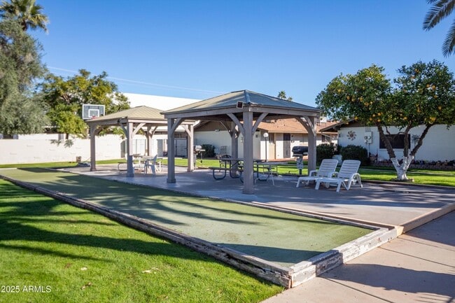 Building Photo - 6721 E McDowell Rd