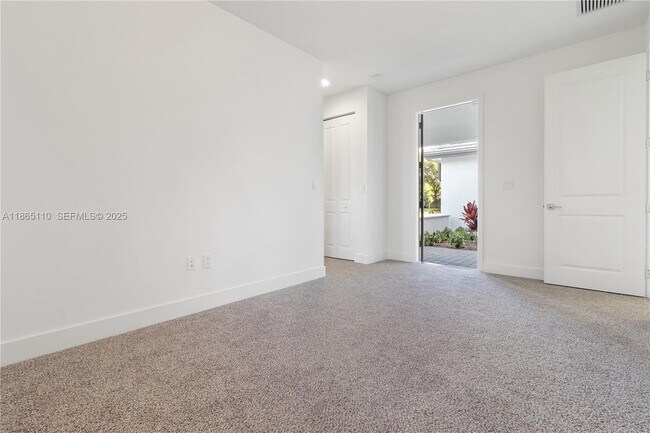 Building Photo - 2391 SW 123rd Ter