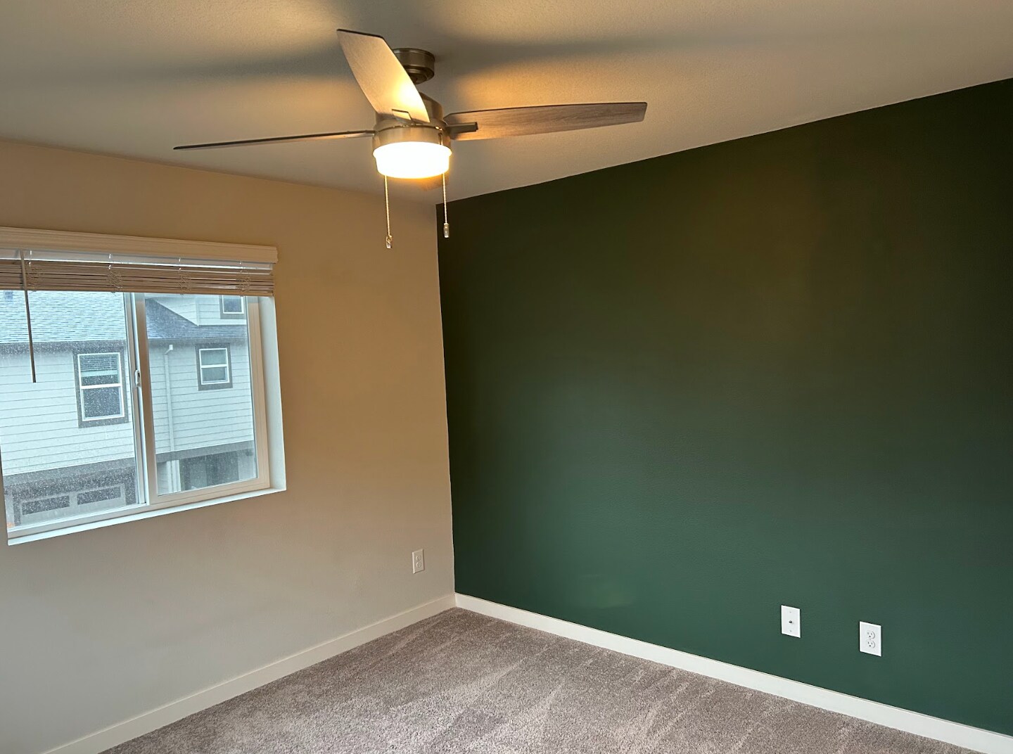 Guest Room 1 - 6507 SE Genrosa St