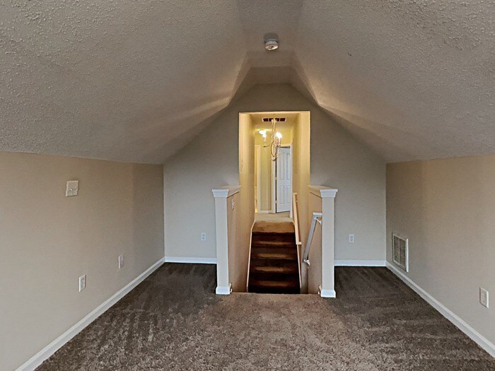 Building Photo - 11322 Northwoods Forest Dr