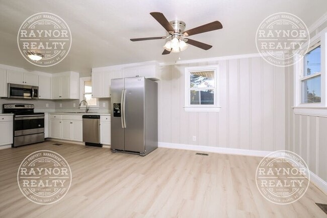 Building Photo - 6637 Speight School Rd