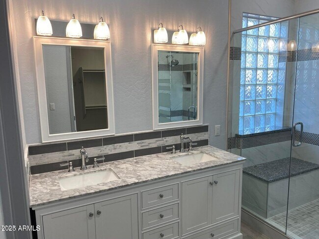 Building Photo - 18208 W La Mirada Dr