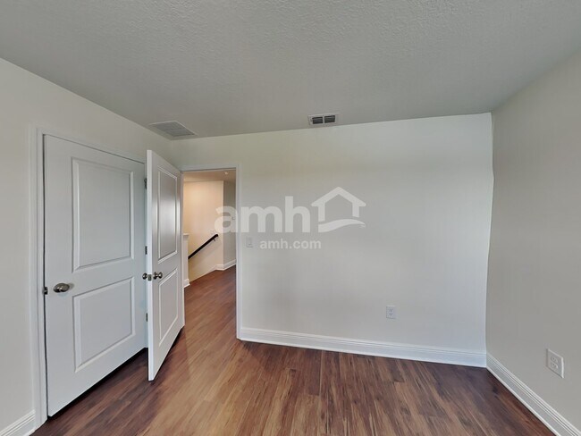 Building Photo - 14511 Cedar Trunk Ter