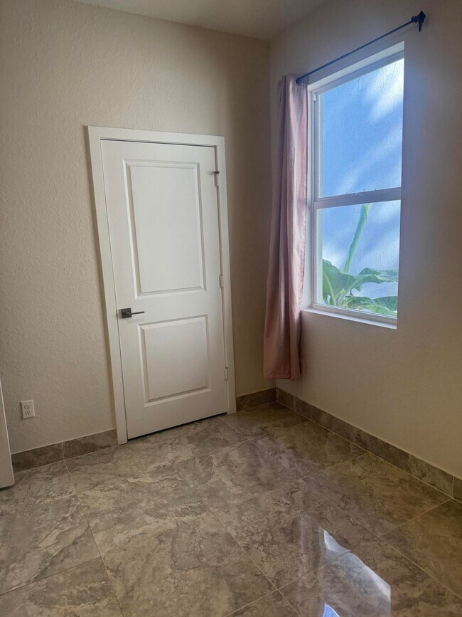Building Photo - 2468 Timber Forest Dr