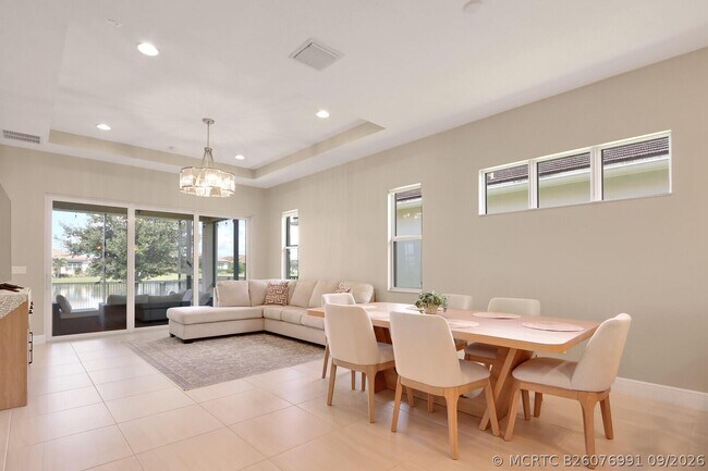 Building Photo - 8942 SW Pepoli Way