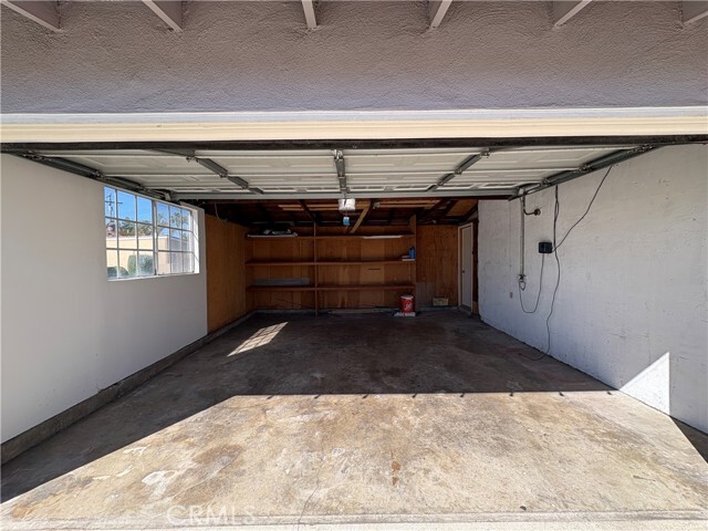 Building Photo - 758 N Ellen Dr