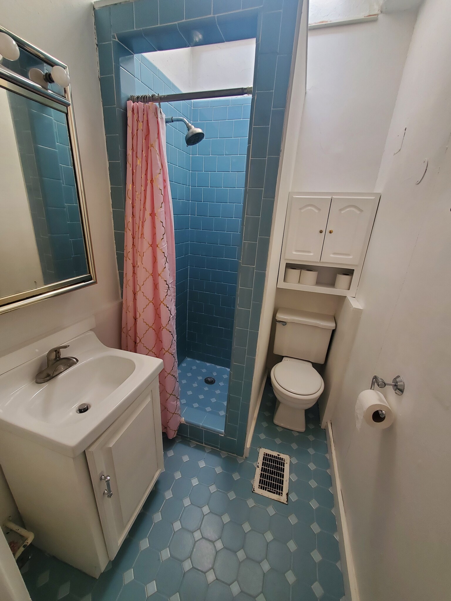 Building Photo - 425 Marlborough St