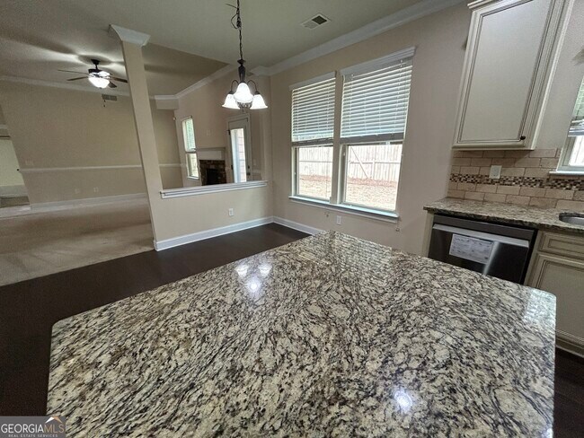 Building Photo - 2942 Dobbs Ct