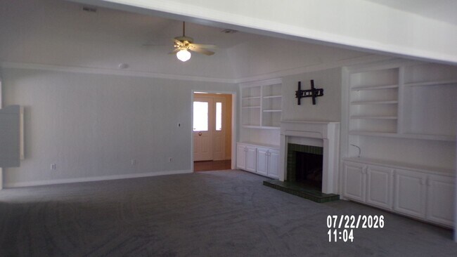 Building Photo - Fantastic home located in Wyatt Acres