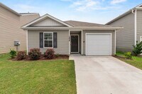 Building Photo - Wonderful Four Bedroom Home. Minutes Away from Ft. Jackson!