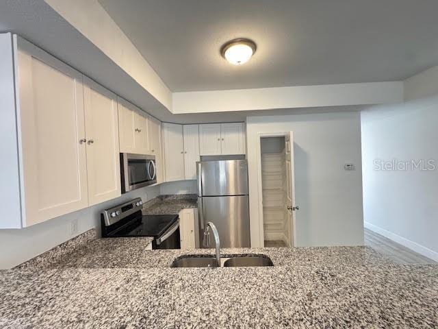 Building Photo - 440 Dora Ave