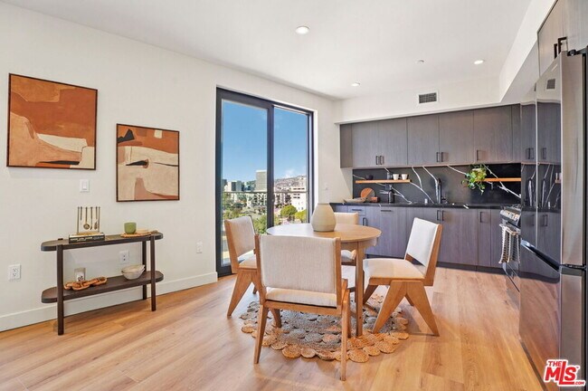 Building Photo - 1110 Spaulding Ave