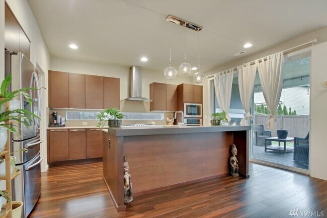 Building Photo - Auburn Lakeland Hills/Lakeview Community area 4 bedroom 2.5 bathroom home - Available May 1st, 2026