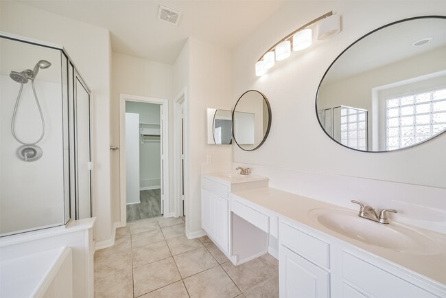 Building Photo - 25211 Whistling Pines Ct