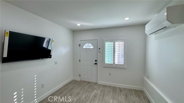 Building Photo - 15983 Mikinda Ct