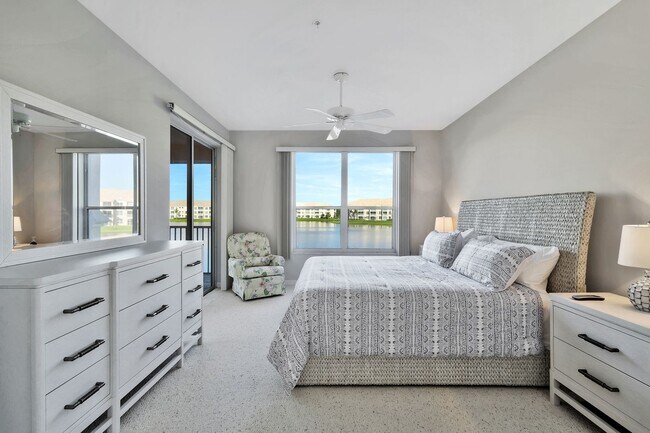 Building Photo - 17040 Willowcrest Way