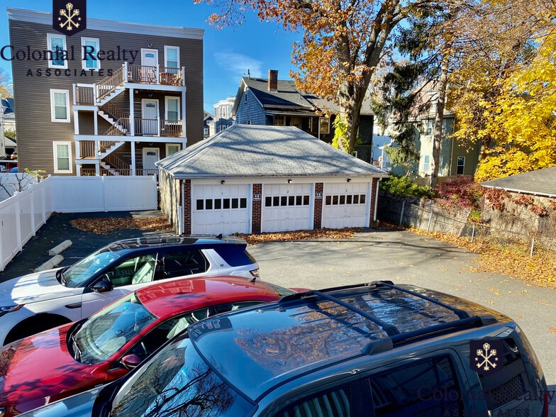 Building Photo - 38 Turner St