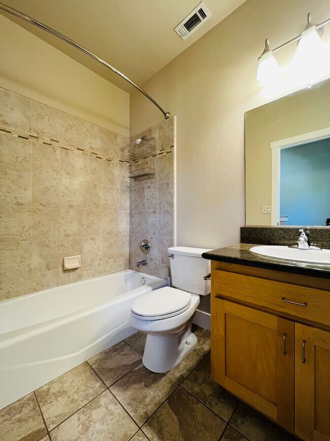 Building Photo - Available NOW! Beautiful House on a Cul-De-Sac