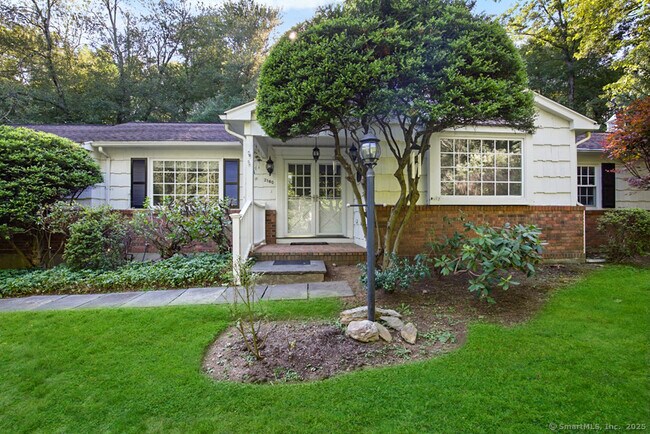 Primary Photo - 2180 Cross Hwy