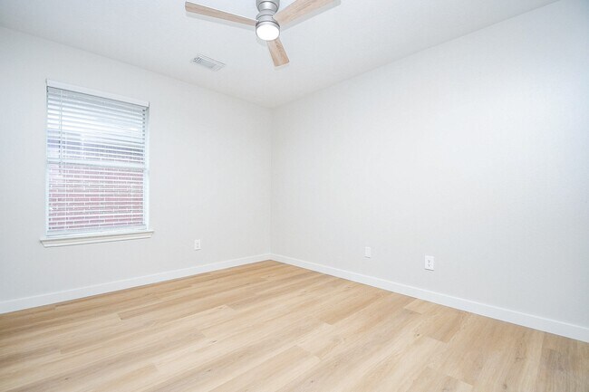 Building Photo - 20514 Mauve Orchid Way