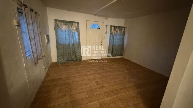 Building Photo - 170 E Claremont-