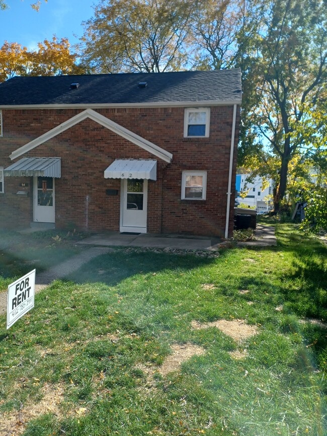 Primary Photo - 62 Wenzell Pl