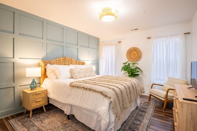 Building Photo - PLAN AND SECURE YOUR WINTER GETAWAY NOW, W...