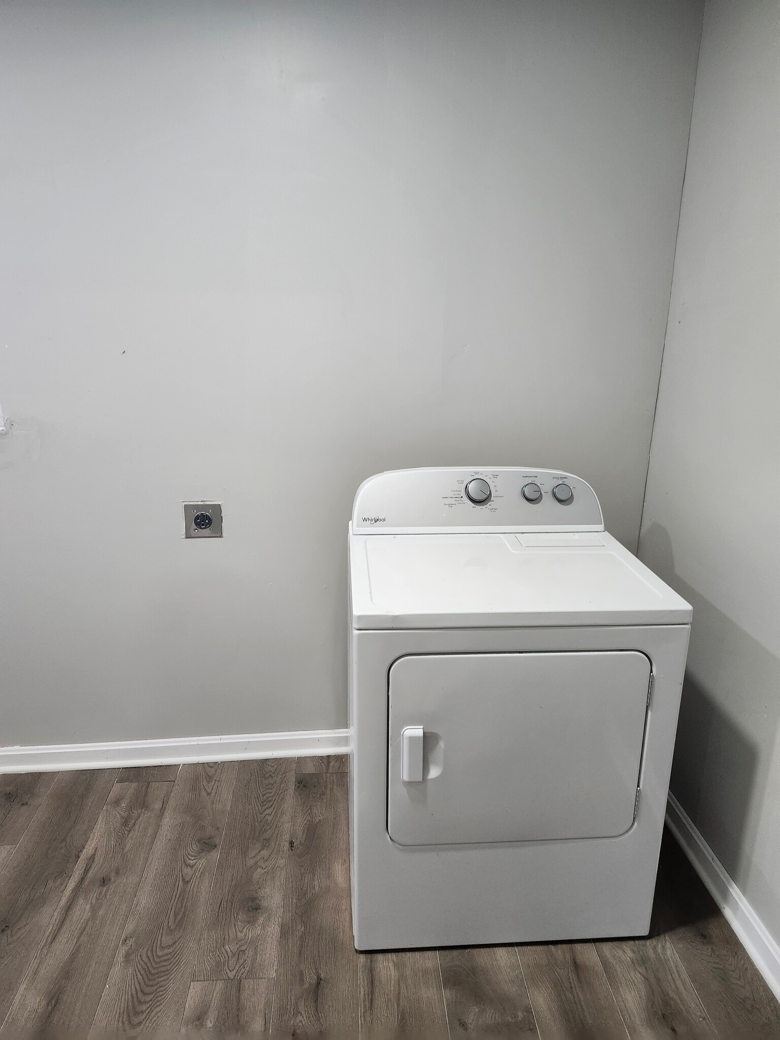 Washroom - 10 Valley St