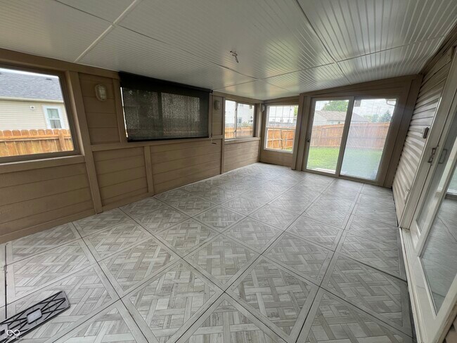 Building Photo - 2010 Twin Leaf Ct