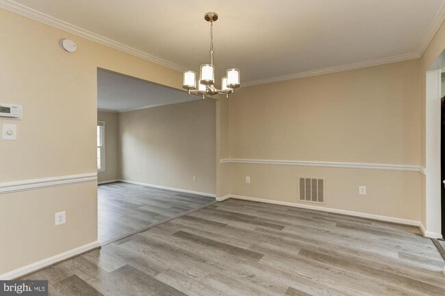 Building Photo - 10107 Galsworthy Pl