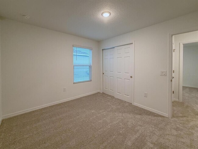 Building Photo - 438 Marion Lp
