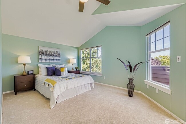 Building Photo - 3Bd/3.5Ba Seattle Townhouse