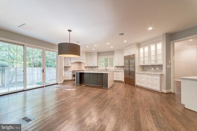Building Photo - 1472 Carrington Ridge Ln