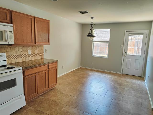 Building Photo - 13179 Michelle Dr