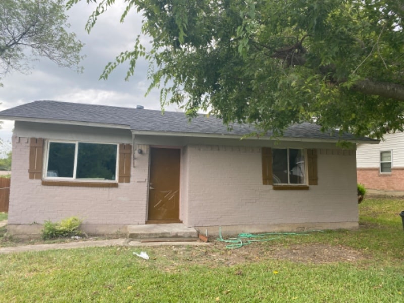 Building Photo - 848 Daffodil Dr