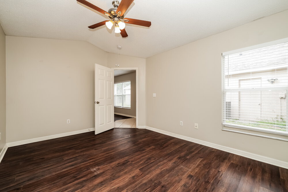 Building Photo - 6713 Summer Cove Dr