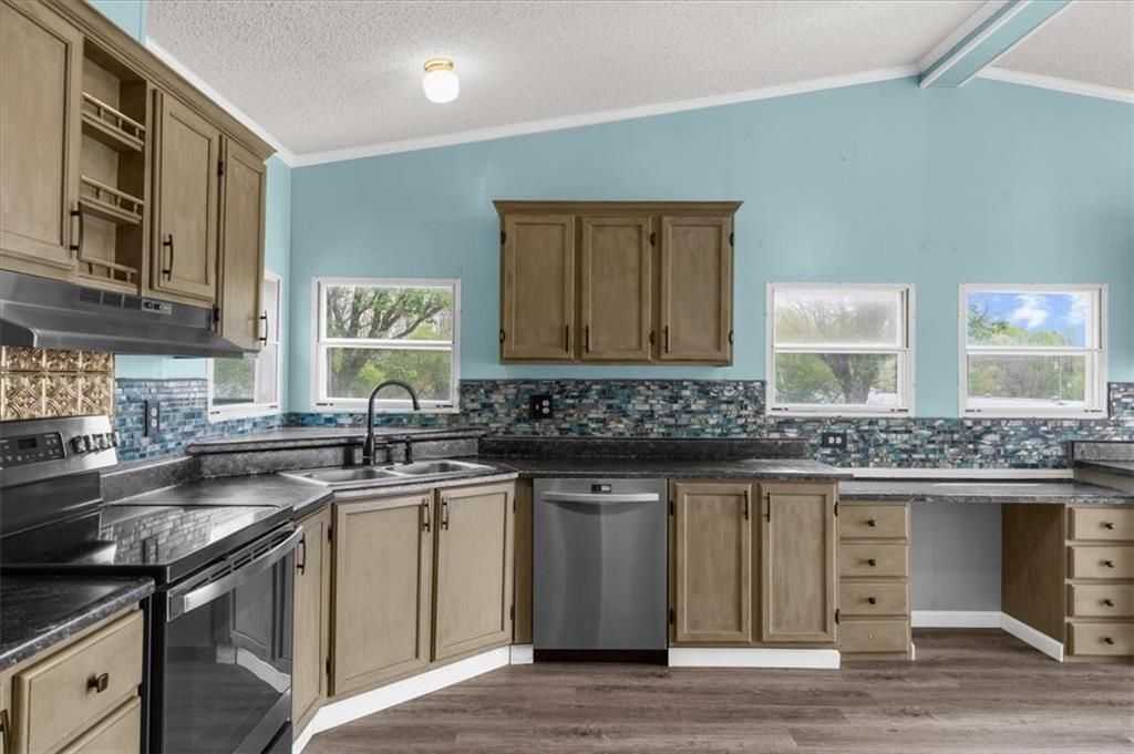 Building Photo - 372 Porter Springs Rd