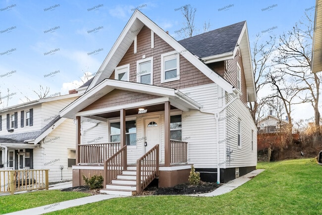 Building Photo - 1709 Wyoming Ave