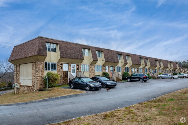 Primary Photo - Castlewood Condominiums