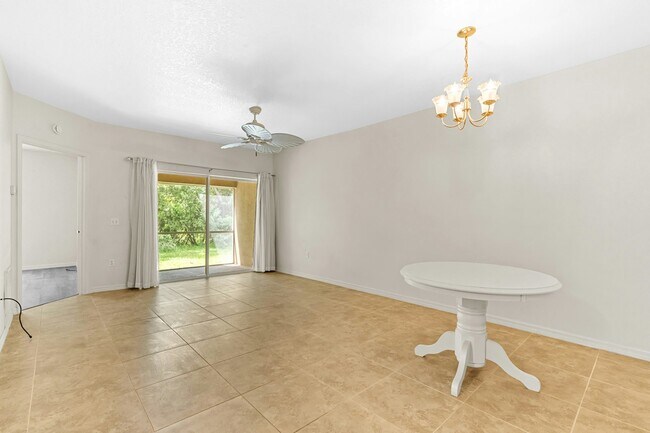 Building Photo - 6433 Cypressdale Dr