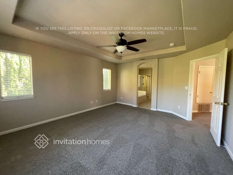 Building Photo - 278 Woodcrest Dr