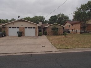 Building Photo - 3702 Rocky Hollow Trail