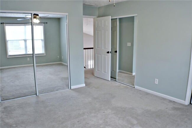 Building Photo - 383 Windcroft Cir NW