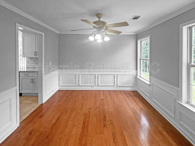 Building Photo - 1680 Berryhill Rd