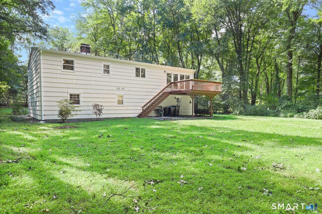 Building Photo - 122 Deforest Rd