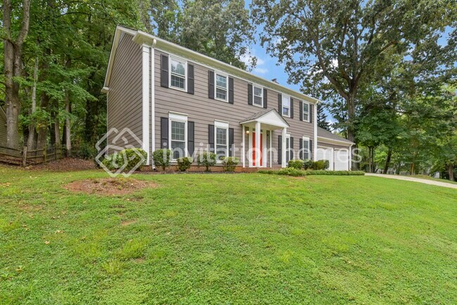 Building Photo - 7311 Canyon Dr