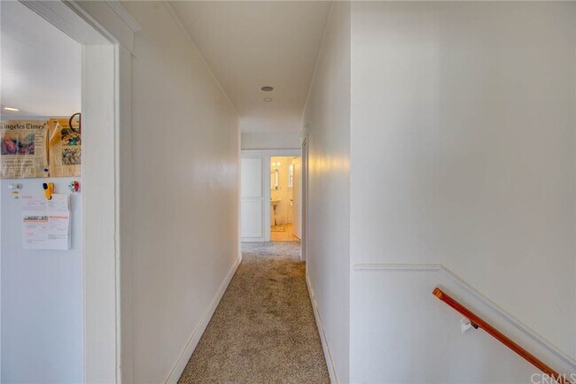 Building Photo - 223 24th St