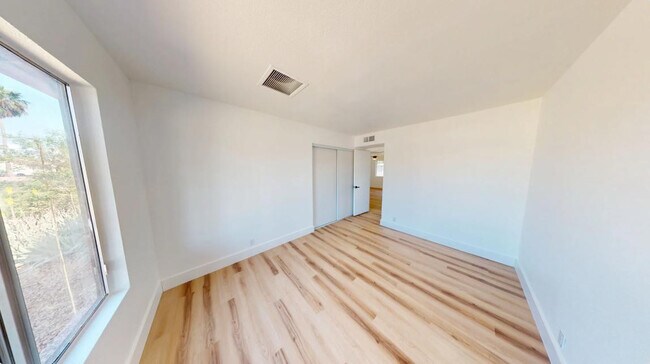 Building Photo - 4827 W Michigan Ave